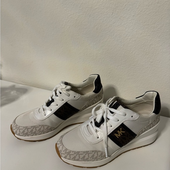 Michael Kors Women's White and Black Sneakers - Picture 2 of 6